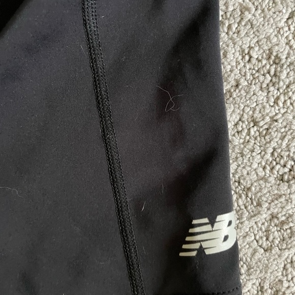 New Balance Workout Shorts - Picture 3 of 3